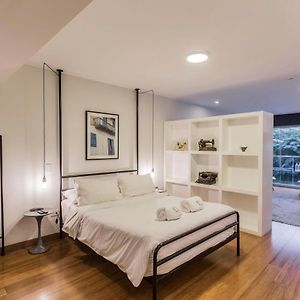 Estudio Deluxe con Cama Queen